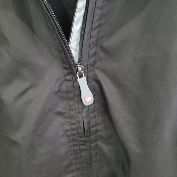 Wilson full zipper windbreaker jacket - Men's size Medium - Picture 3 of 8